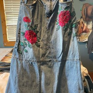Embroidered Red Rose Denim Skirt - Women Jean